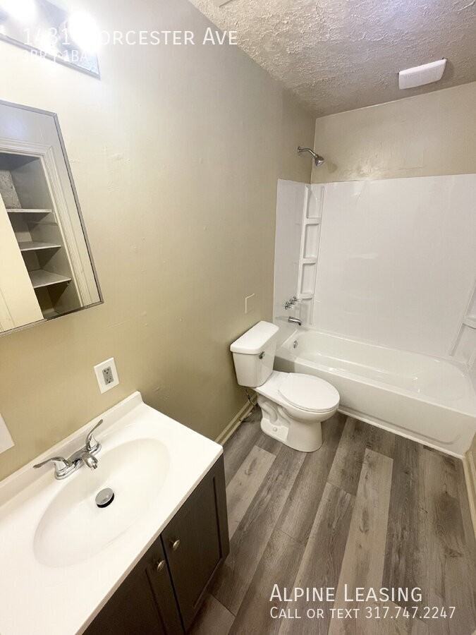 1431 Worcester Avenue - Photo 5 of 9