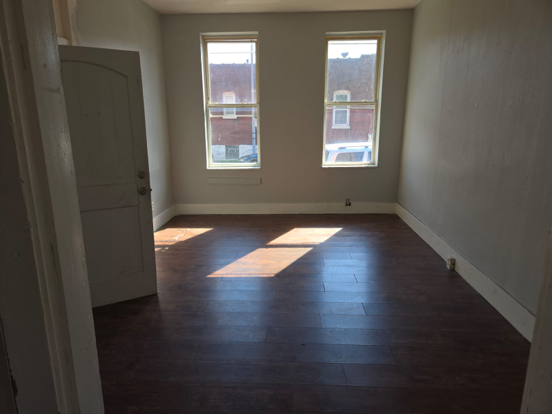 225 Upton Street #225-1stFL - Photo 2 of 9