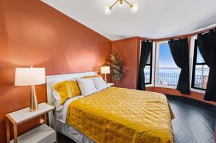 115 Nippersink Rd #202 - Photo 1 of 1