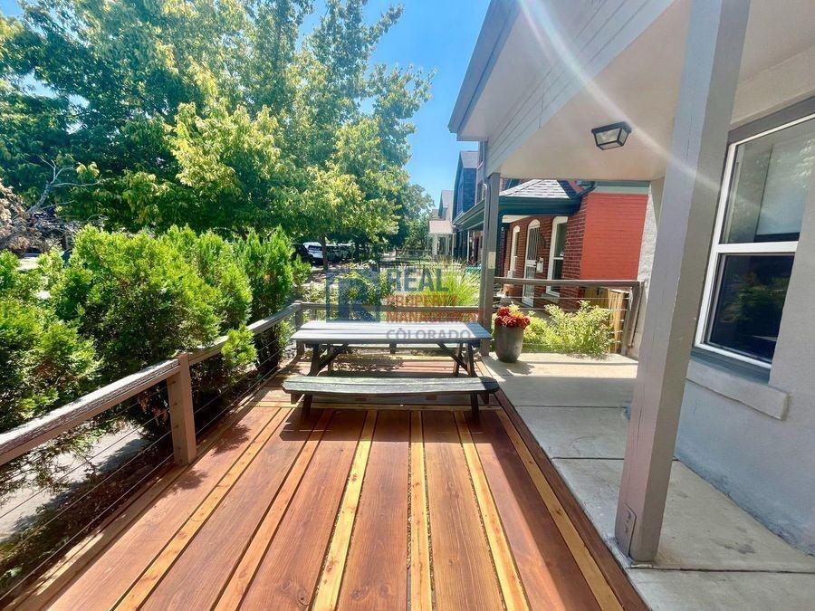 2555 N Clarkson St - Photo 3 of 22