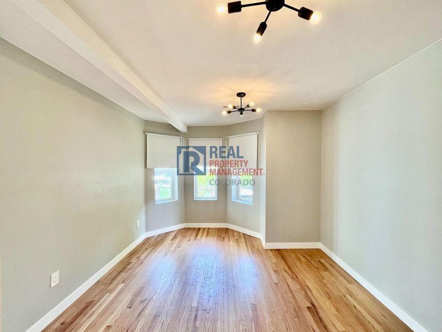 2555 N Clarkson St - Photo 5 of 22