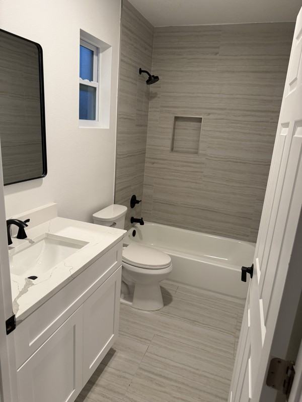 3527 18th Ave S #1-2 - Photo 2 of 11