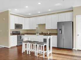 5037 Leasdale Rd - Photo 1 of 1