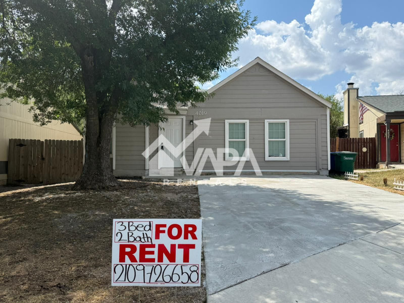 4019 Sunrise Bluff Dr - Photo 2 of 16