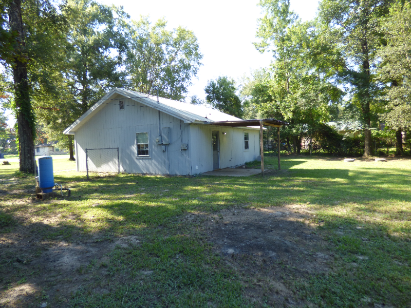 3044 Lawn Oak Dr - Photo 2 of 8