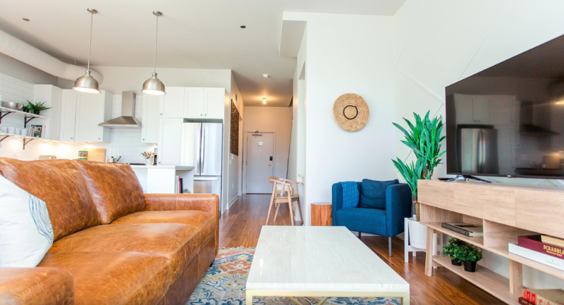 688 N La Salle Dr - Photo 5 of 14