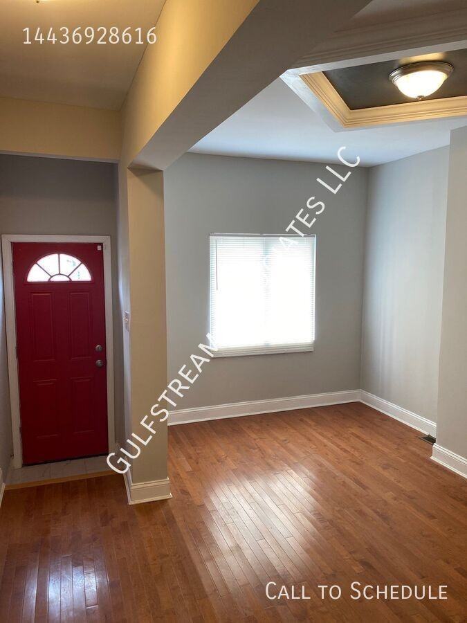 1832 W Franklin St - Photo 3 of 17