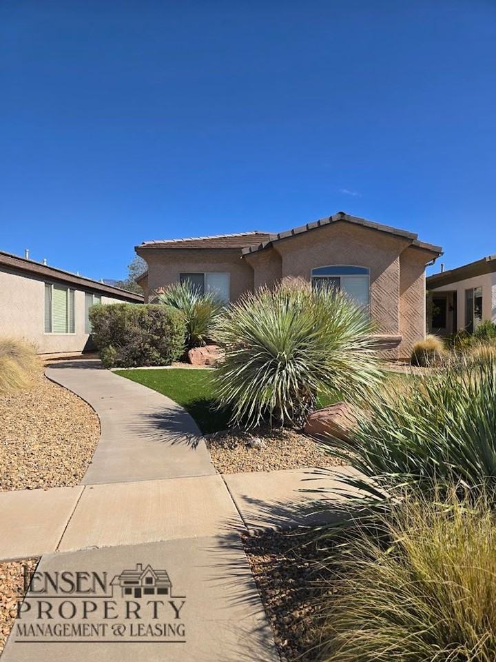 3731 E Crimson Fairway Dr - Photo 2 of 50