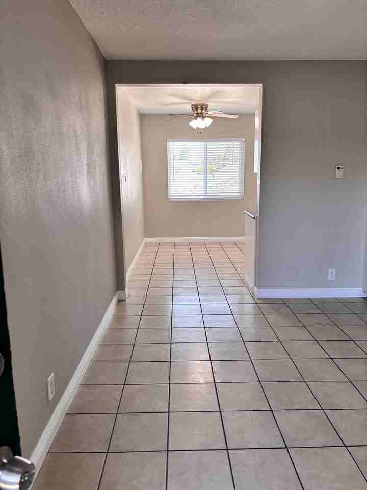 Renovated 2 Bedroom 1 Bathroom - Photo 4 of 10