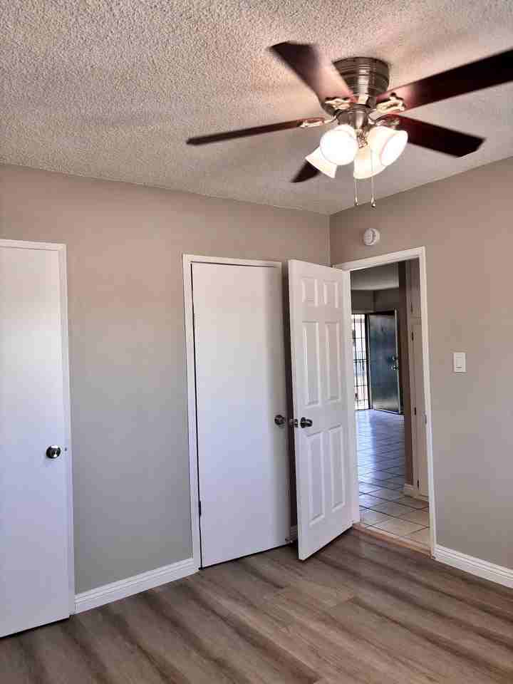 Renovated 2 Bedroom 1 Bathroom - Photo 6 of 10