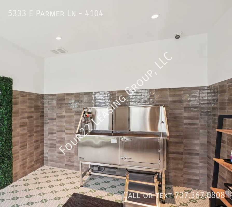 5333 E Parmer Ln #4104 - Photo 3 of 8