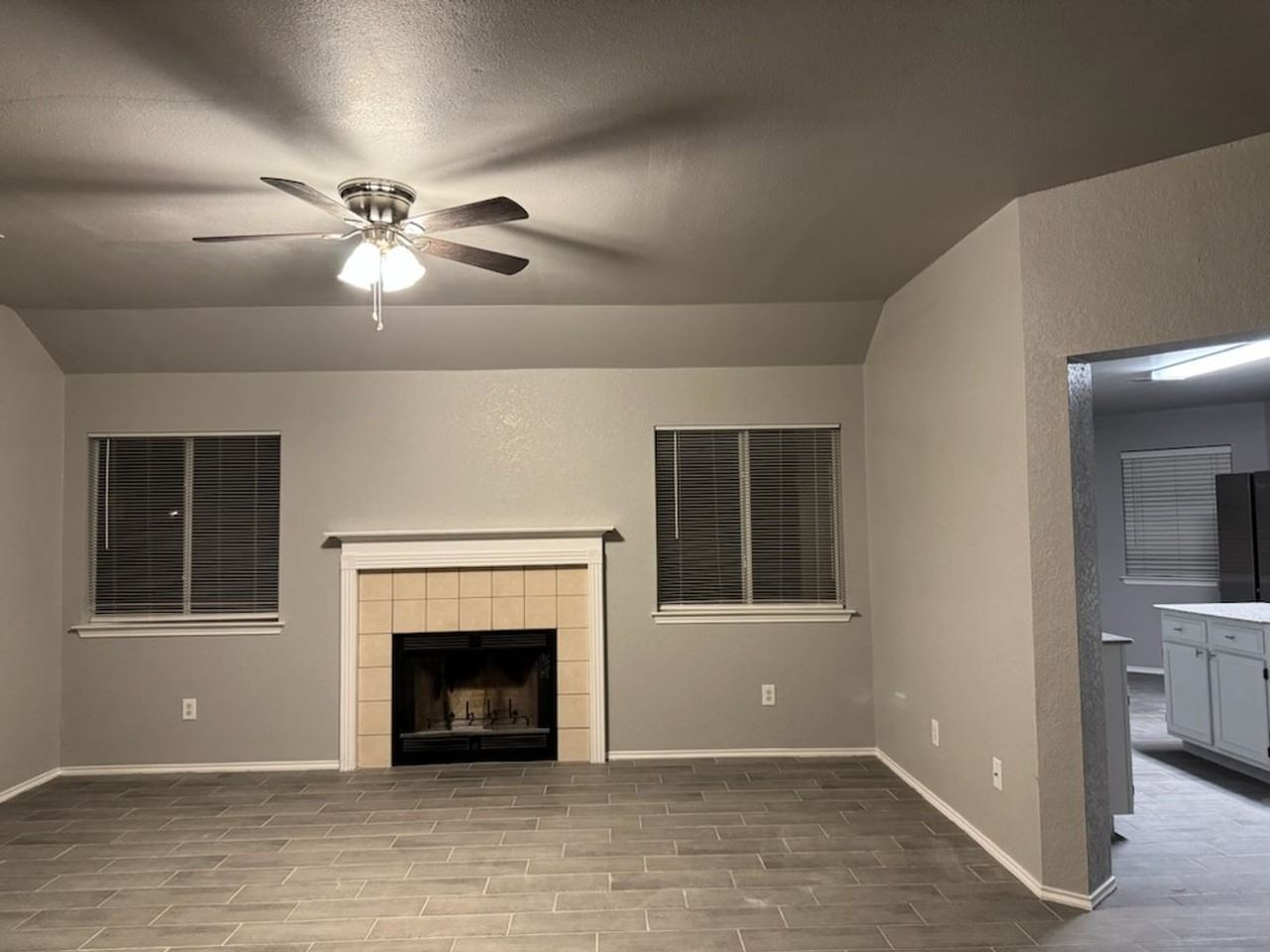 4206 Aspen Dr - Photo 3 of 27