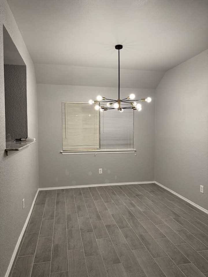 4206 Aspen Dr - Photo 4 of 27