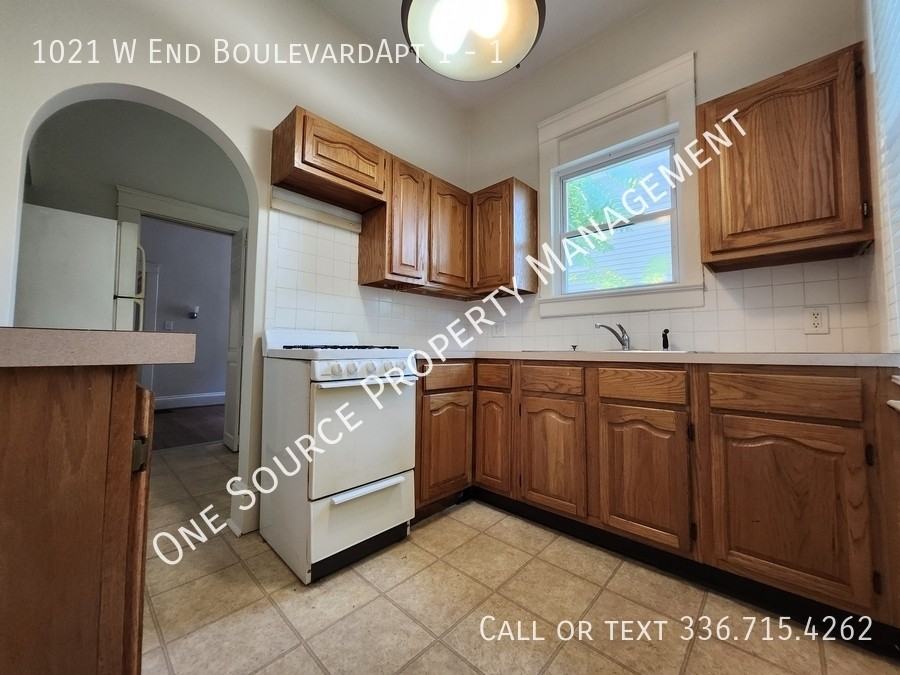 1021 West End Boulevard #1 - Photo 5 of 7