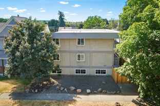 1907 W Broadway Ave - Photo 1 of 1