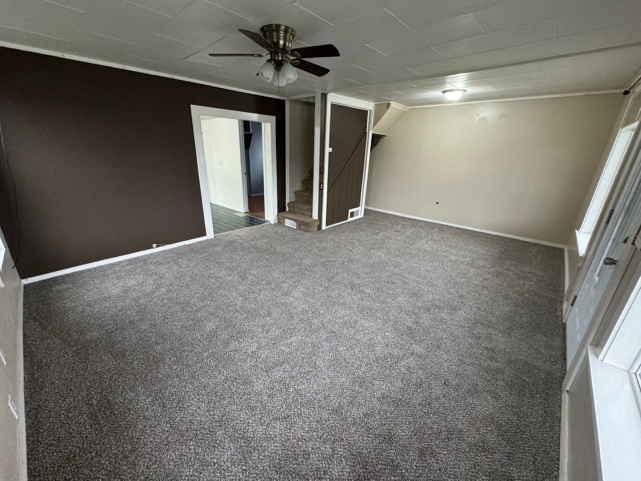 218 Nw 3rd Ave - Photo 2 of 16