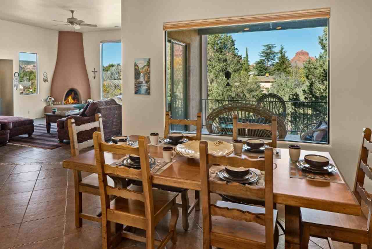 200 Sin Salida - Photo 4 of 29