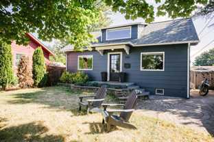 7014 N Greeley Ave - Photo 1 of 1