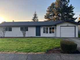 1055 Se Villard St - Photo 1 of 1