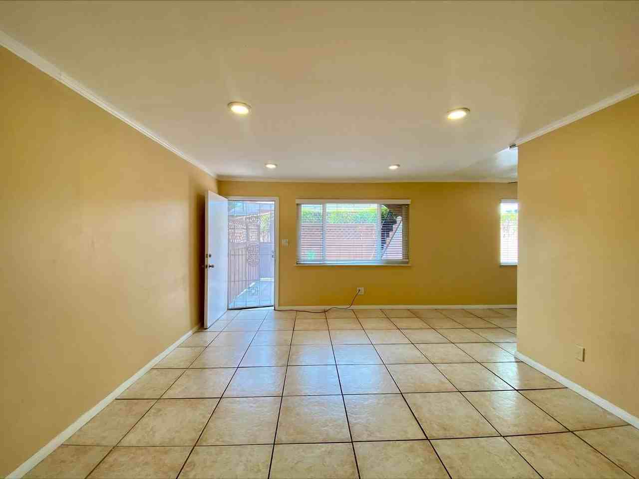 3755 1/2 32nd St - Photo 6 of 16
