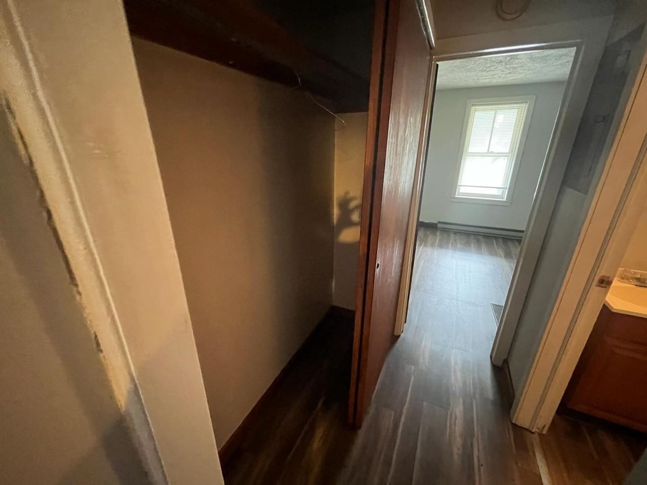 42 W Houston Ave - Photo 4 of 11