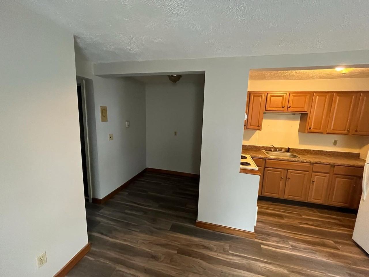 42 W Houston Ave - Photo 7 of 11