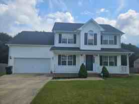 145 Edgecombe Dr - Photo 1 of 1