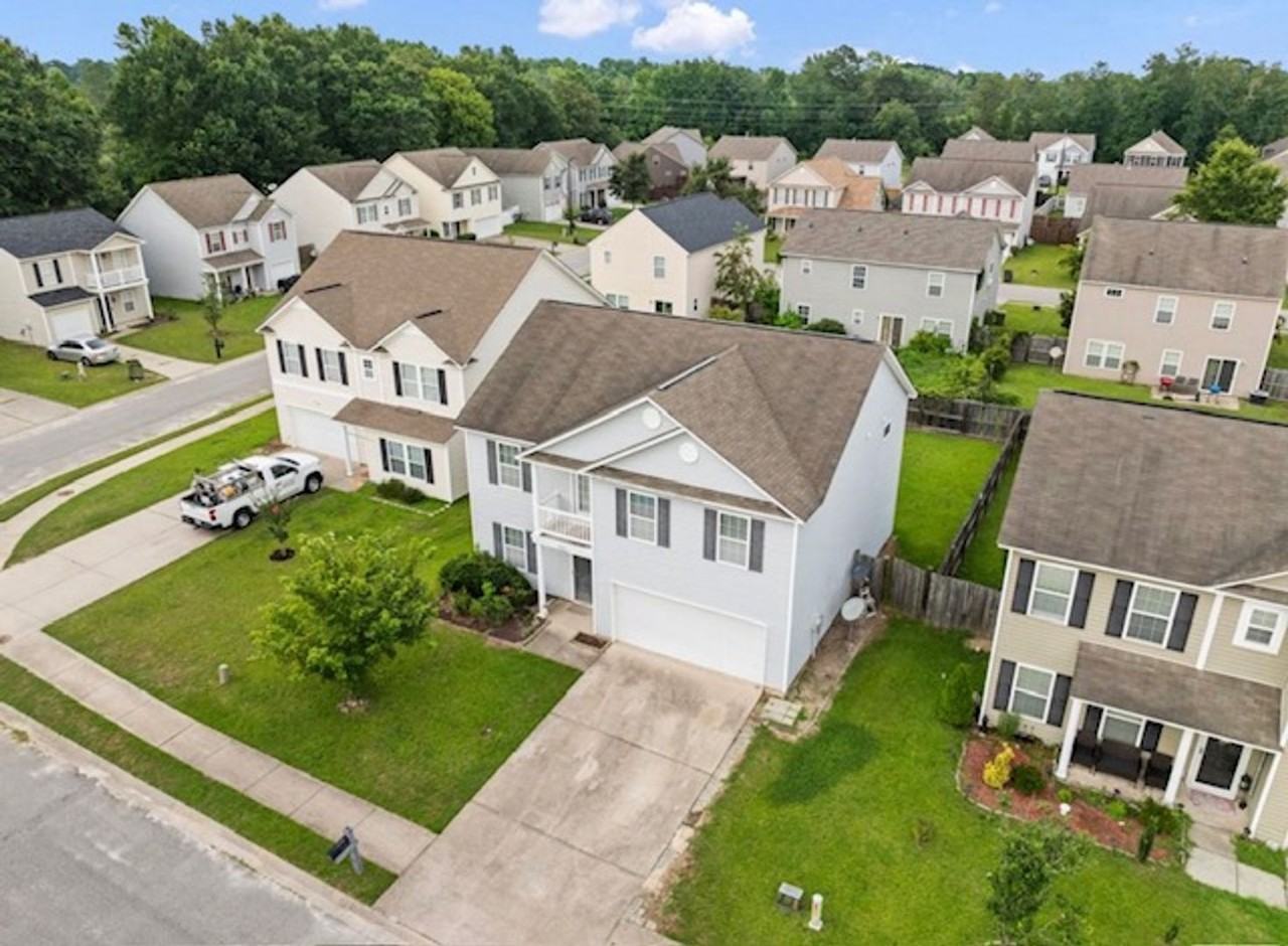 1825 Polaris Dr - Photo 3 of 45