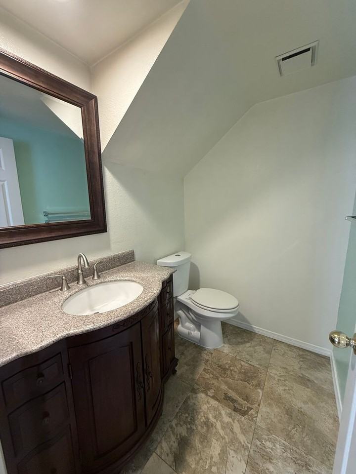 3073 Lamplighter St - Photo 5 of 16