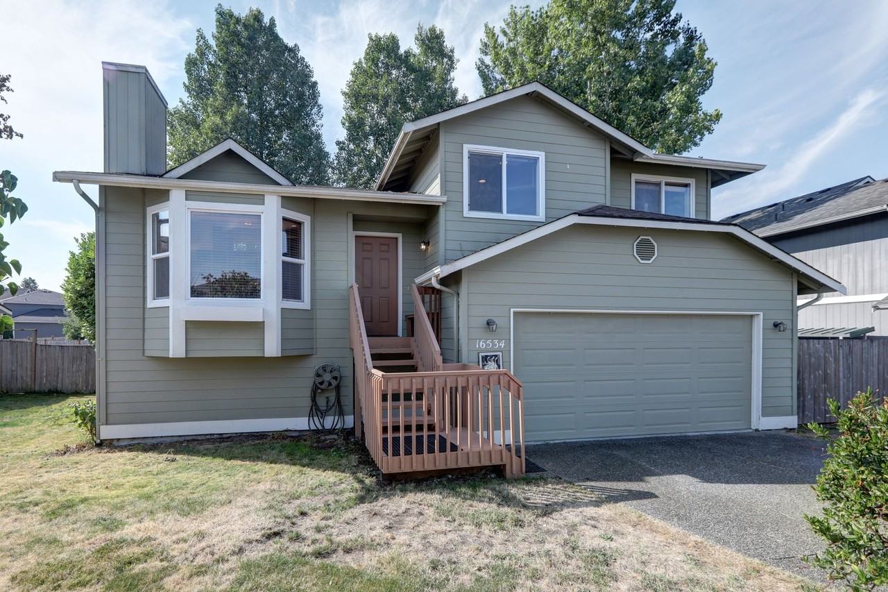 16534 155th St Se - Photo 2 of 26