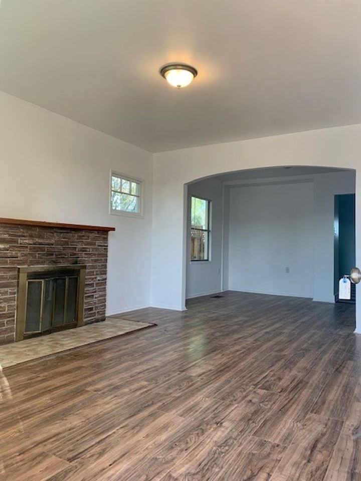 3696 Lily St - Photo 2 of 10