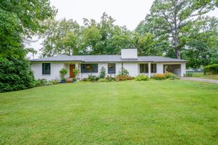 2402 Barclay Dr - Photo 1 of 1