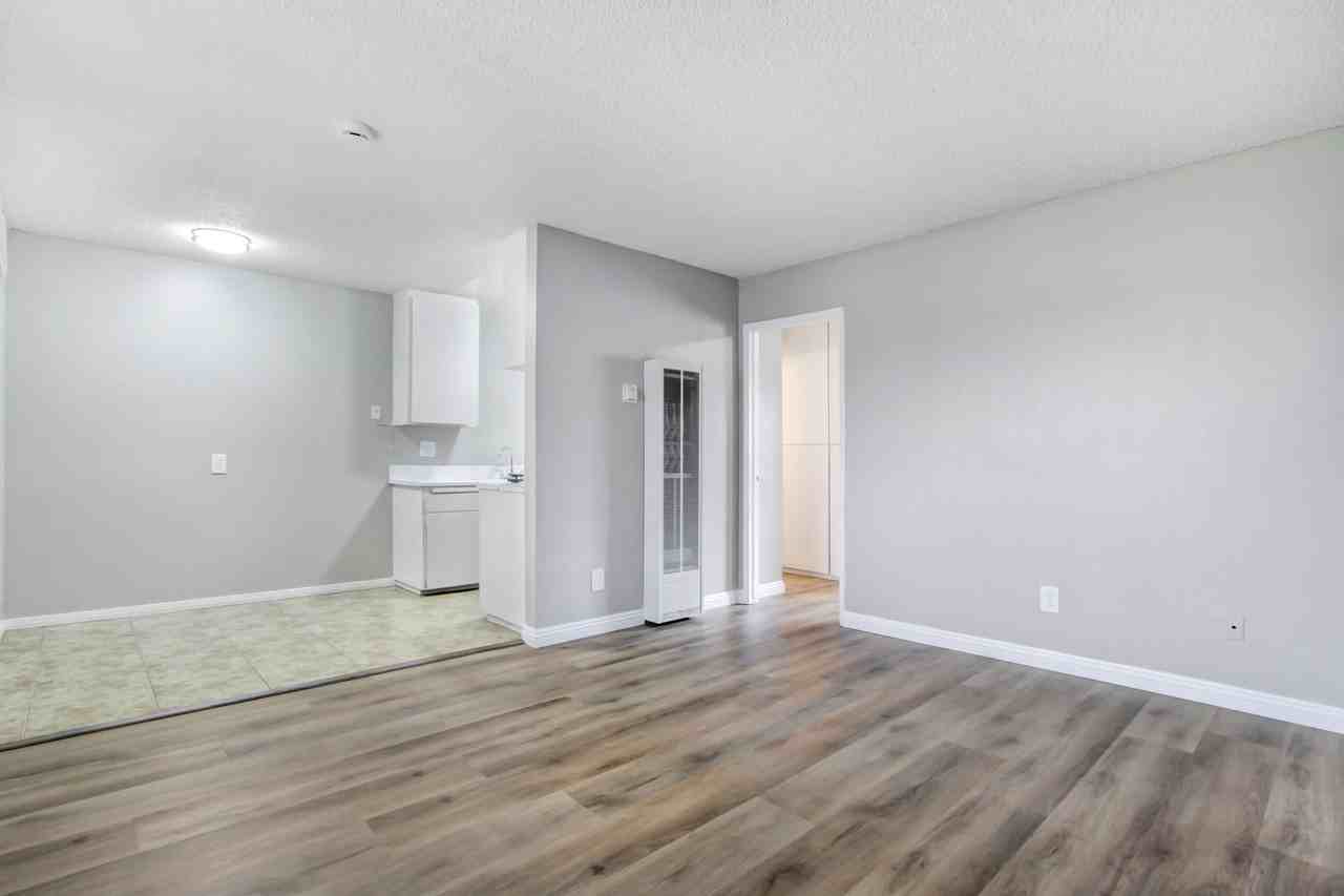 8919 Mango Ave - Photo 3 of 4