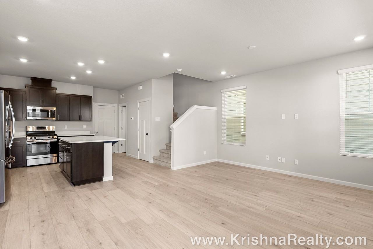 3454 Se 81st Ave - Photo 4 of 21