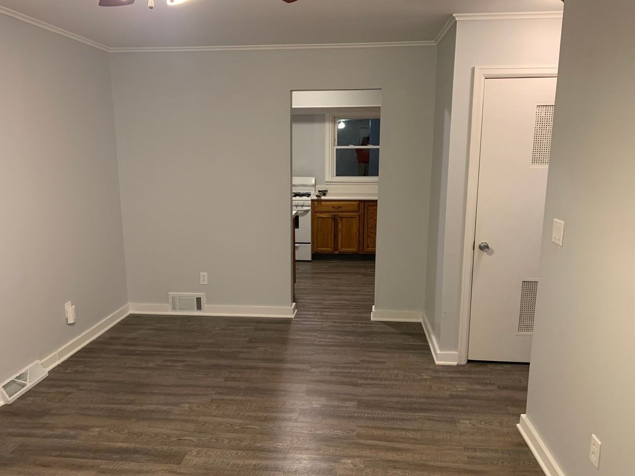 2031 N Nevada Ave - Photo 3 of 13