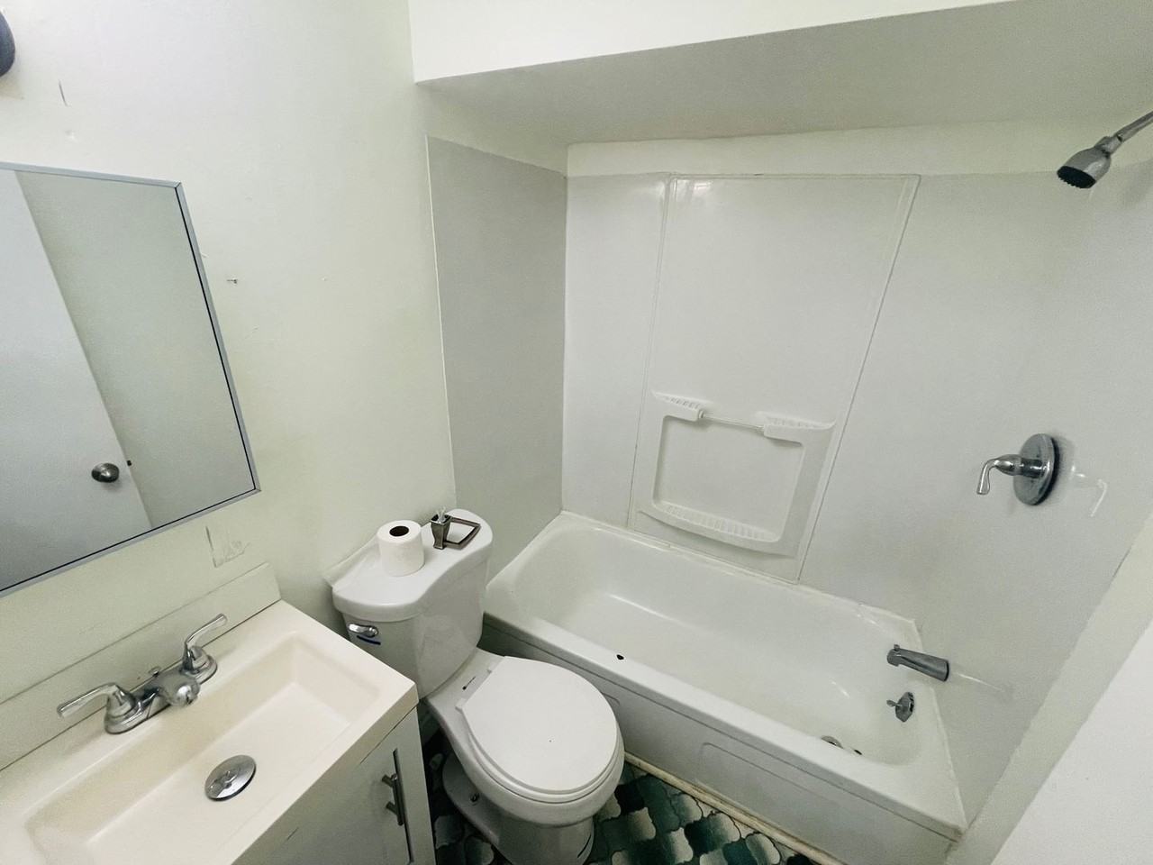 99 Columbia St #2 - Photo 2 of 3