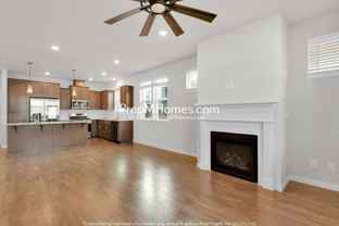 3928 Se Lacewing Ln - Photo 1 of 1