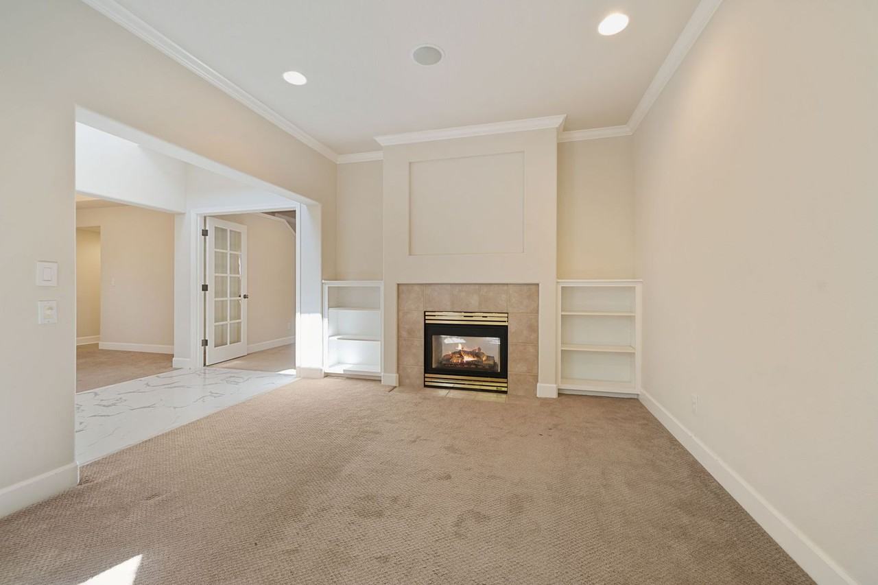 10657 Sw Adele Dr - Photo 6 of 38