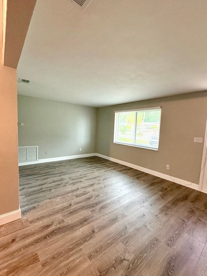 4312 Belleville Ave - Photo 2 of 21