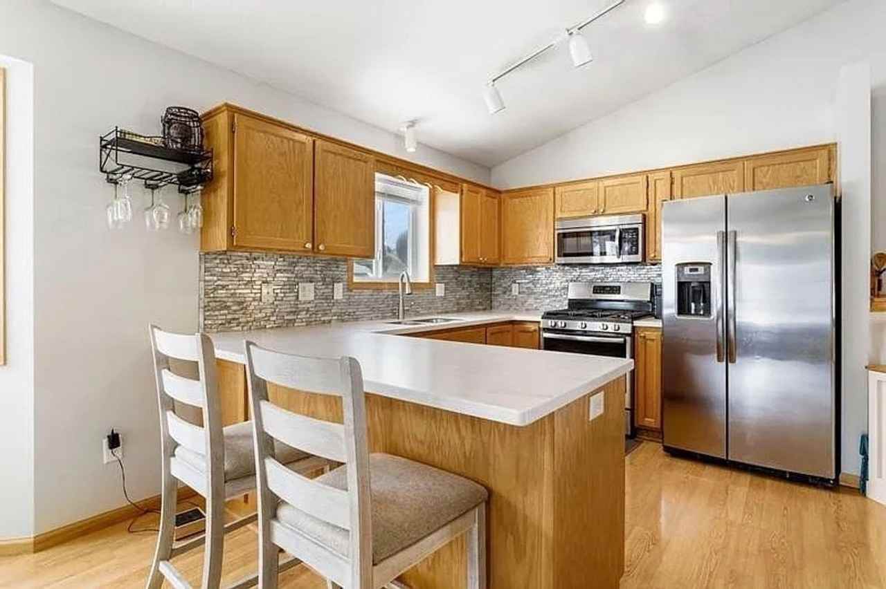 25671 Forest Boulevard Ct - Photo 3 of 16