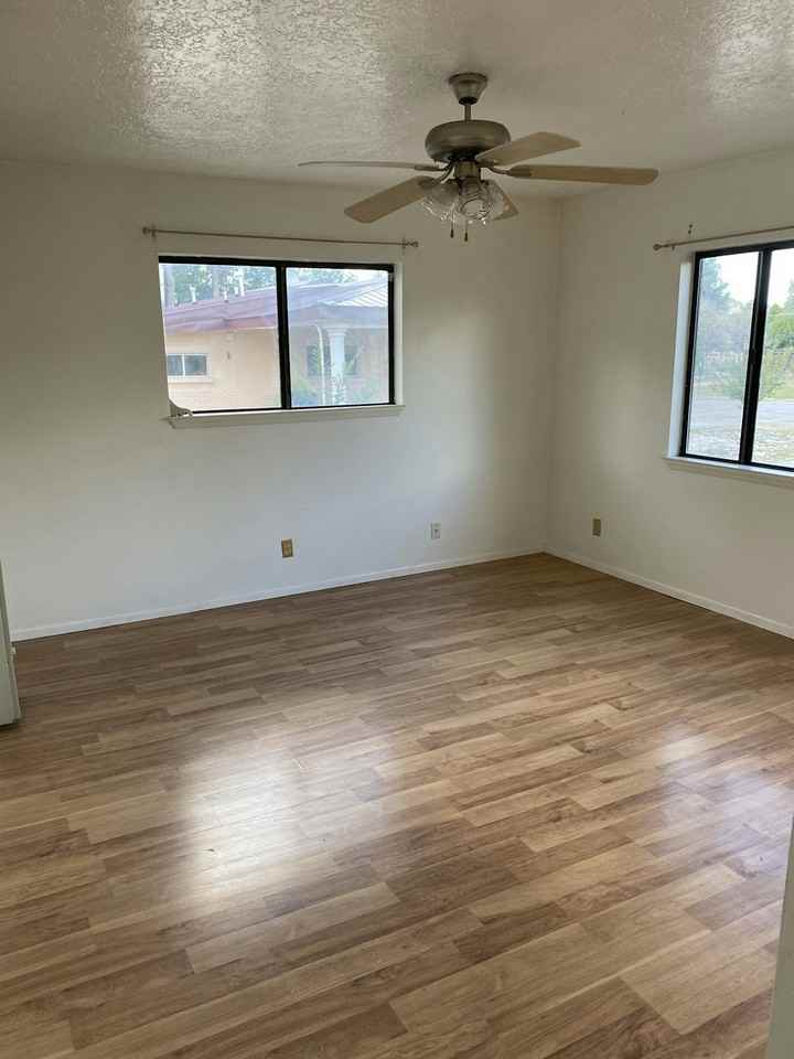 1004 NM-76, Unit B - Photo 4 of 13