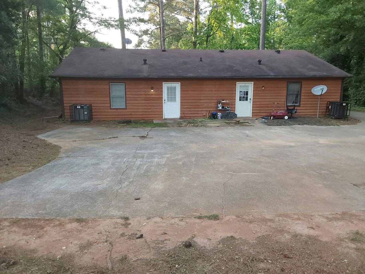 9245 Cedar Ridge Drive Northwest, Unit B - Photo 2 of 5