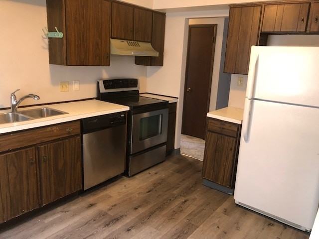 1977 Wolosyn Circle - Photo 5 of 10