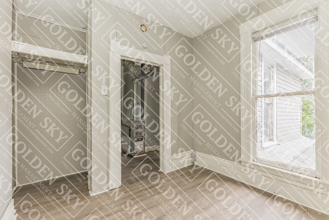 817 West Main Street - Unit C - Photo 2 of 7