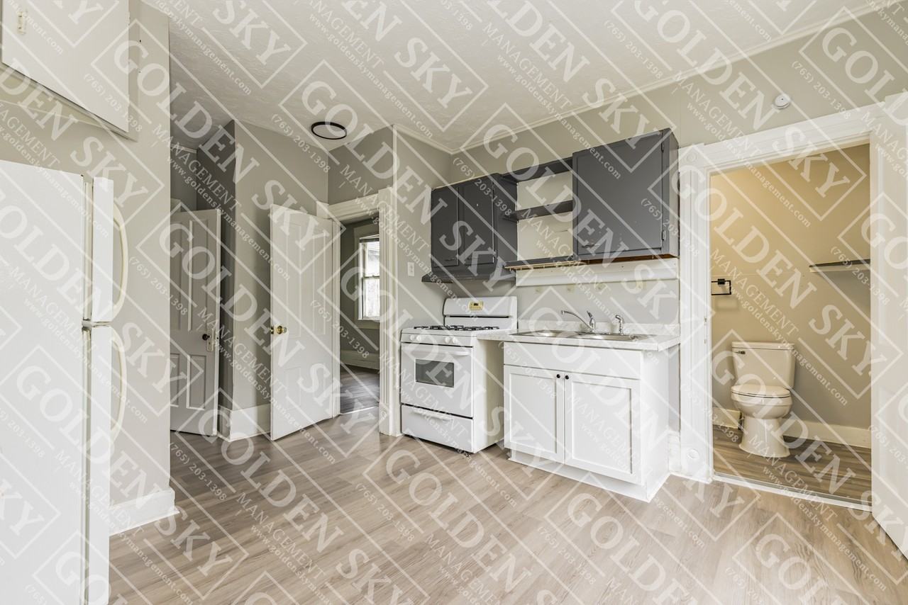 817 West Main Street - Unit C - Photo 6 of 7