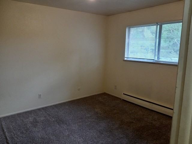 1250 and 1260 Elder Ave - Photo 4 of 11