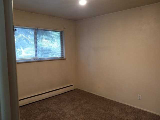 1250 and 1260 Elder Ave - Photo 6 of 11