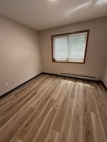 featured image of 1321 1st St Ne