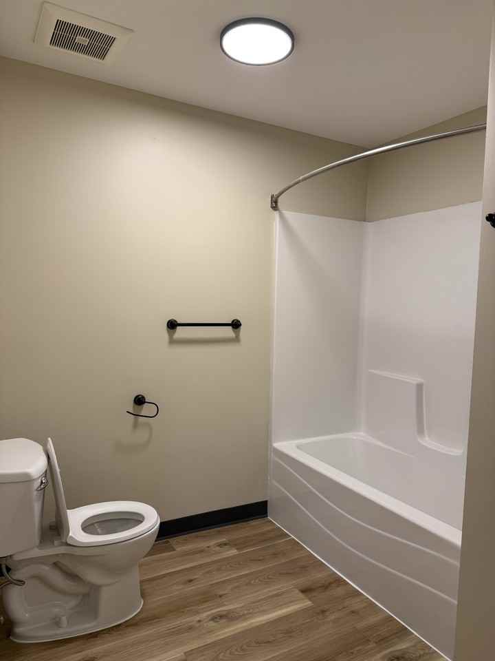 1321 Eastland Estates - Photo 4 of 10