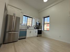 featured image of 5961 Broadway